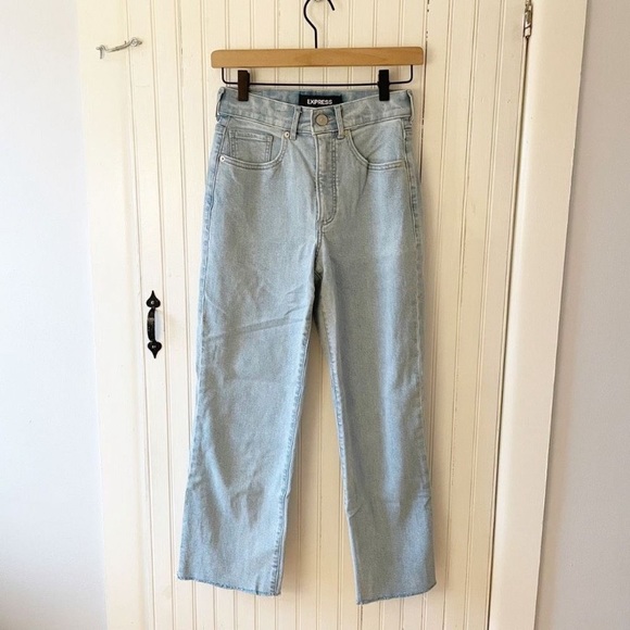 Express Denim - EXPRESS jeans Cropped Wide Leg High Rise 00 light wash stretch